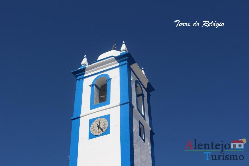 A Praia da Messejana Exterior foto