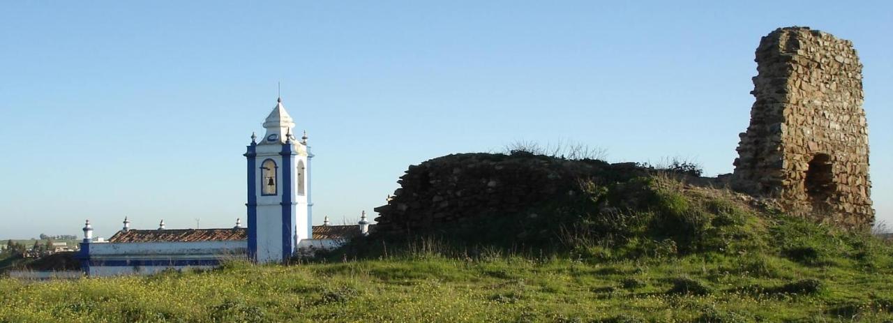 A Praia da Messejana Exterior foto